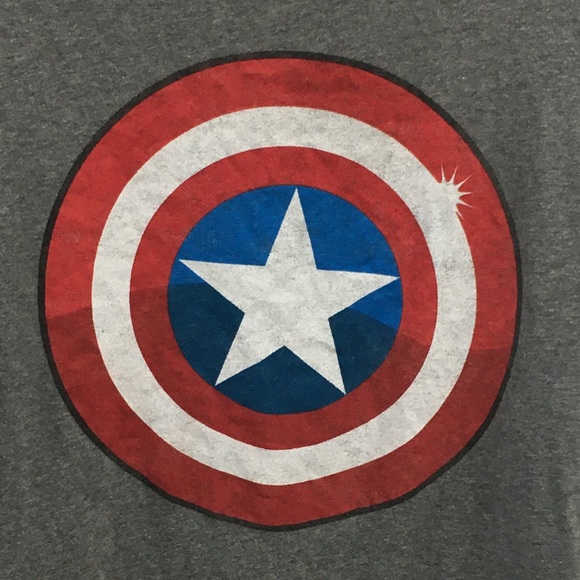‼️CLOSING SALE EVERYTHING MUST GO‼️
New Like Old Navy Captain America Tee - Picture 4 of 4